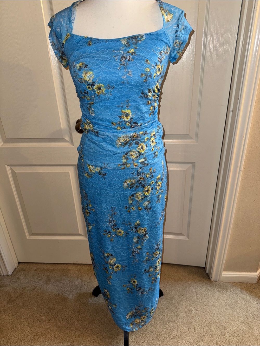 NEW - Nordstrom Blue Floral Lace Top and Maxi Skirt Set
